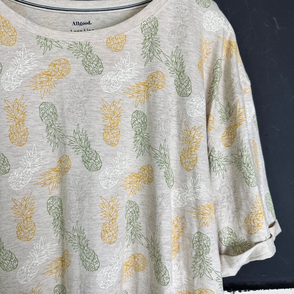 Pineapple Pattern Longline T-shirt - Funkify