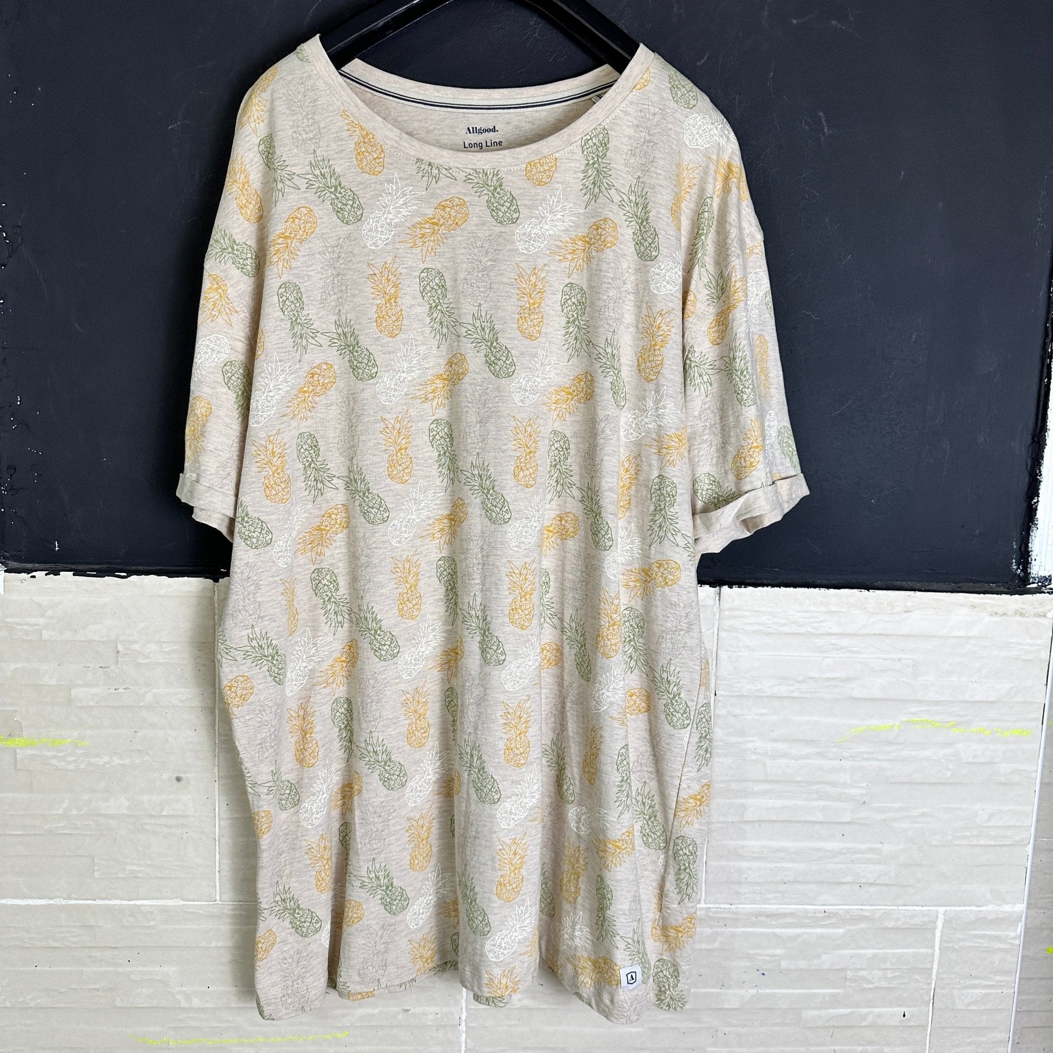 Pineapple Pattern Longline T-shirt - Funkify
