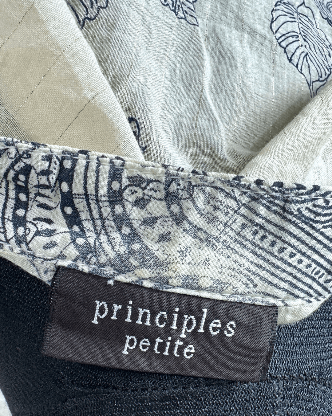 Principles Petite Floral Tie - Front Ruffle Blouse - Small - Funkify