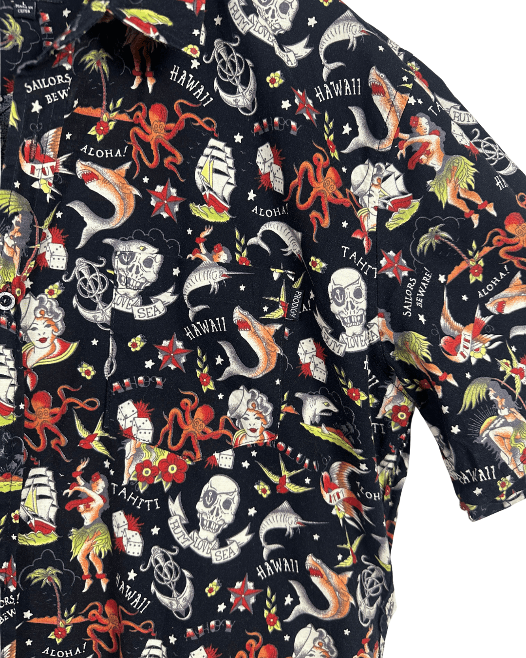 Prodigy Pirate Skull Pattern Shirt - Large - Funkify