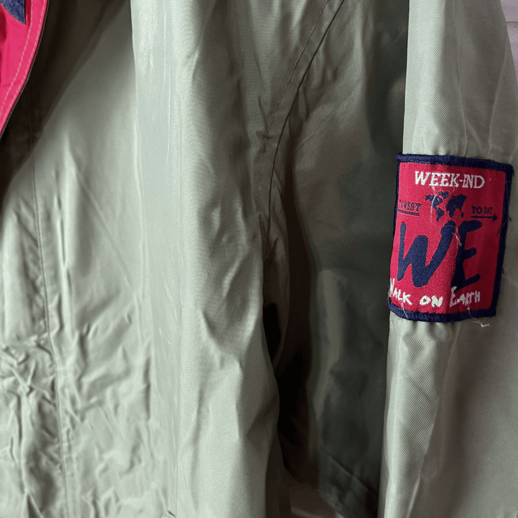 Quechua Jacket Large - Funkify