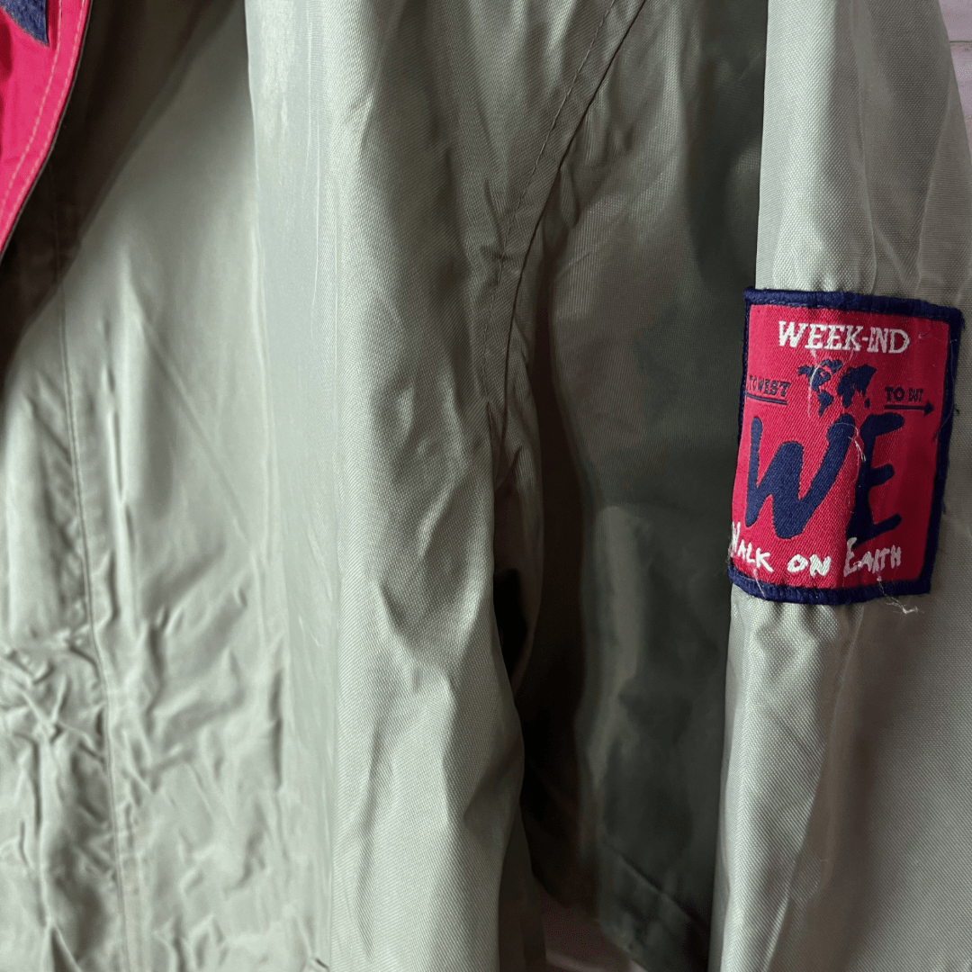 Quechua Jacket Large - Funkify