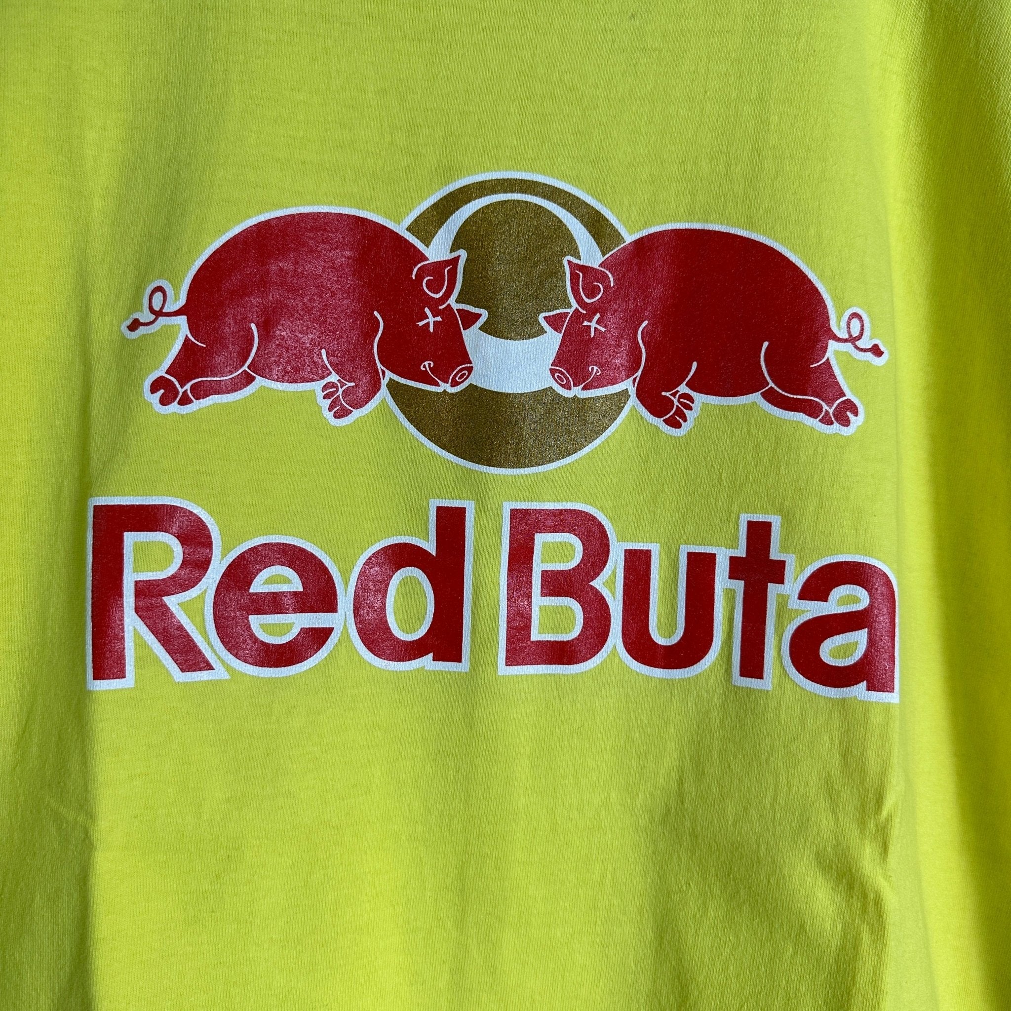 Red Buta Graphic Tee Medium - Funkify