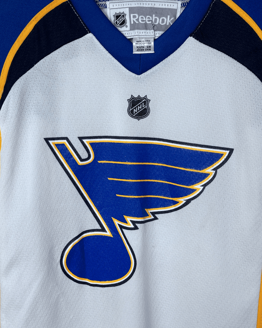 Reebok NHL St. Louis Blues Youth Hockey Jersey - Women's S/M - Funkify
