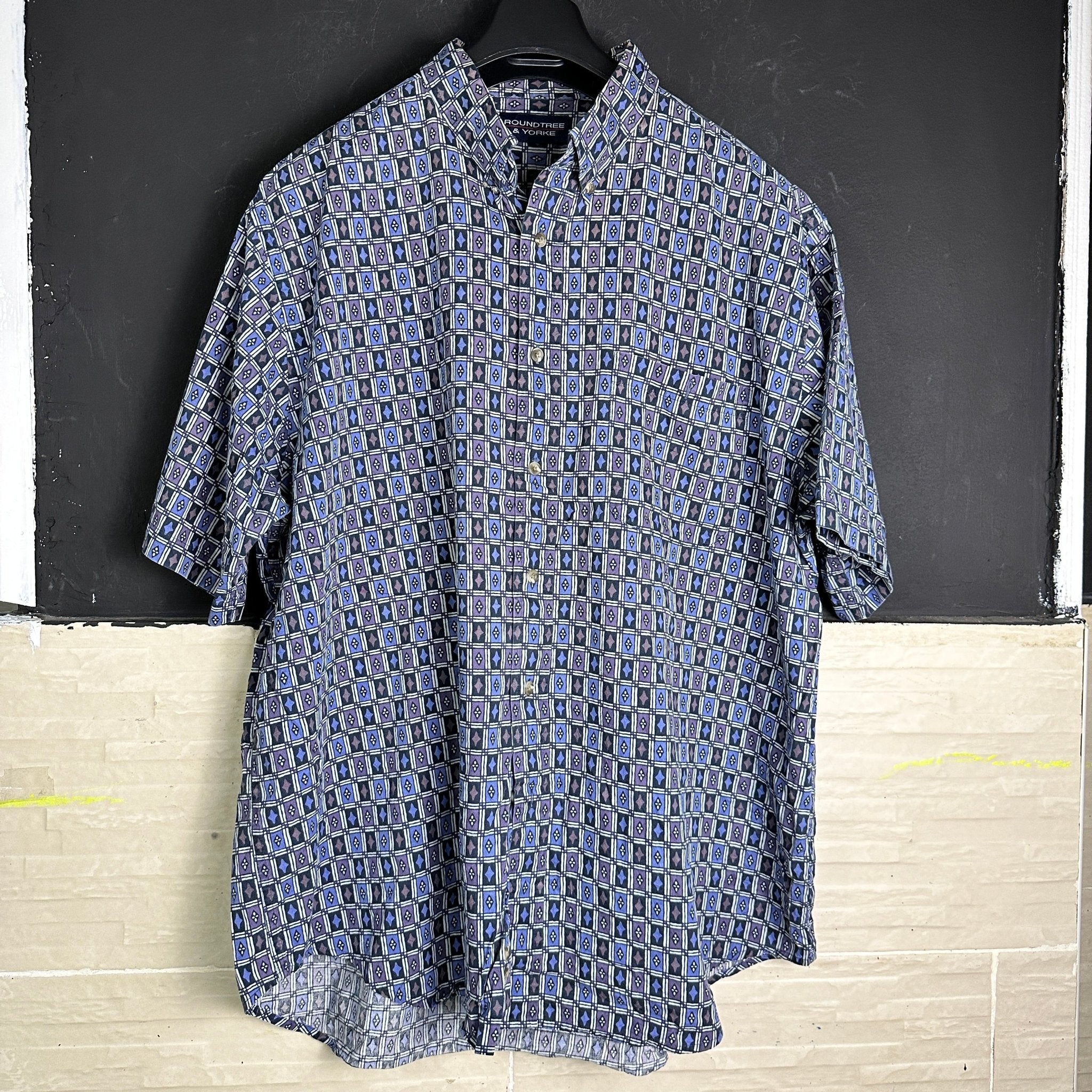 Roundtree & York Shirt - Funkify