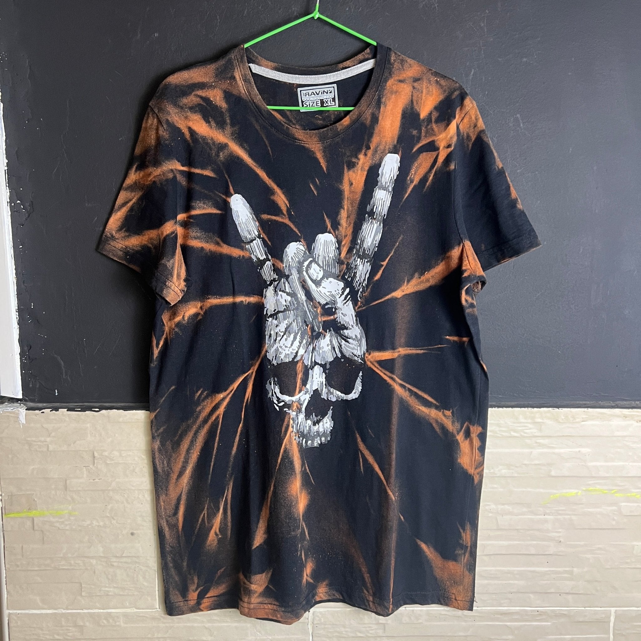 Skull Print Tee - Funkify