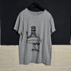Surfing Graphic Tee Medium - Funkify