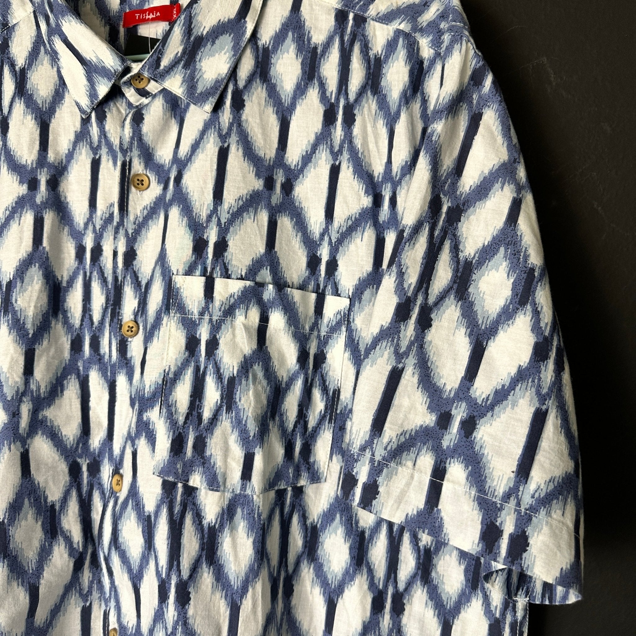 Tissaia Shirt - Funkify