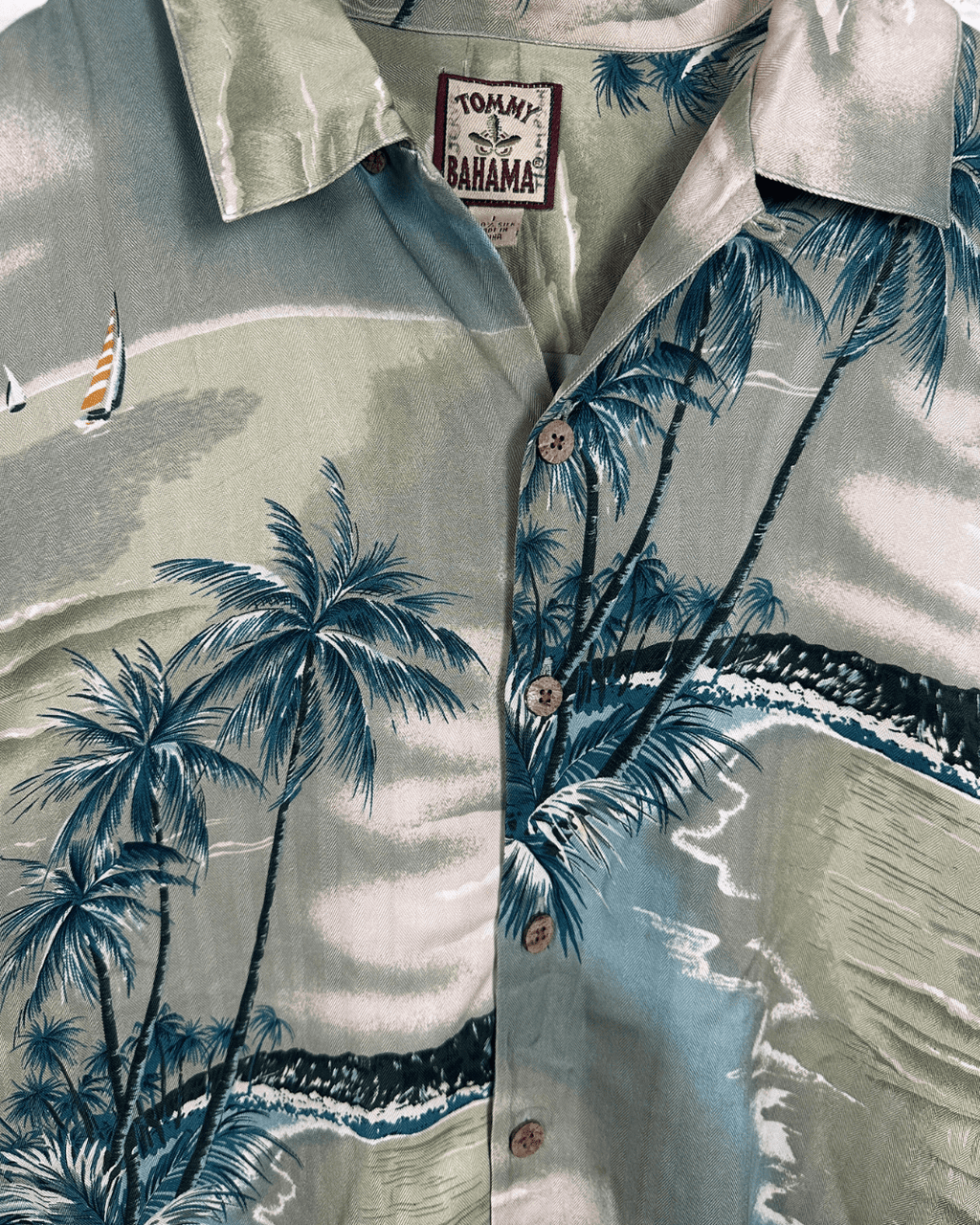 Tommy Bahama Shirt Large - Funkify