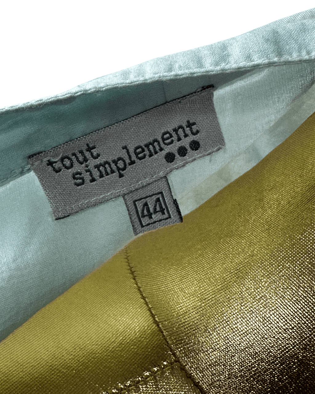Tout Simplement Long Sleeve Embroidered Women's Shirt - Funkify