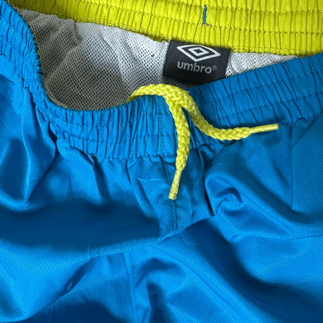 Umbro Blue Track Pants Large - Funkify