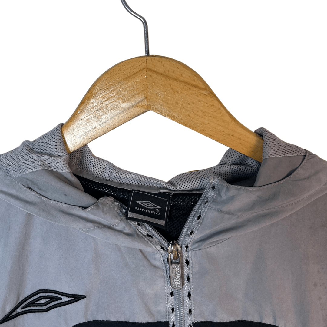 Umbro Jacket Large - Funkify