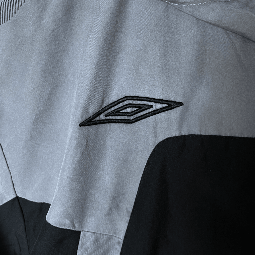 Umbro Jacket Large - Funkify