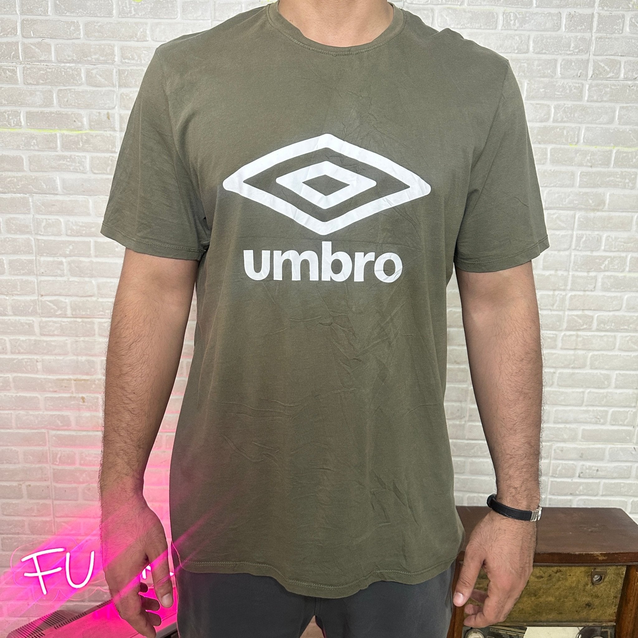 Umbro T-shirt 2XL - Funkify