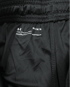 Under Armour Shorts Medium - Funkify