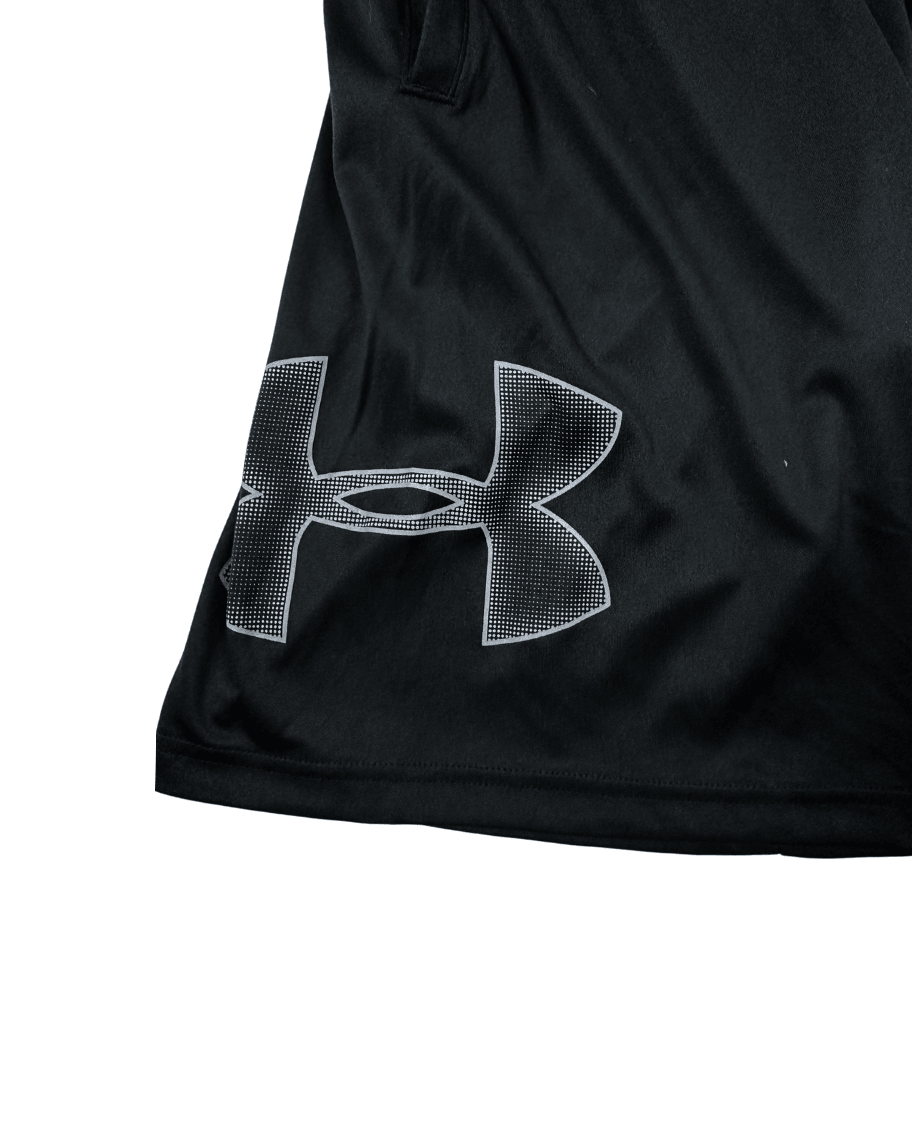 Under Armour Shorts Medium - Funkify