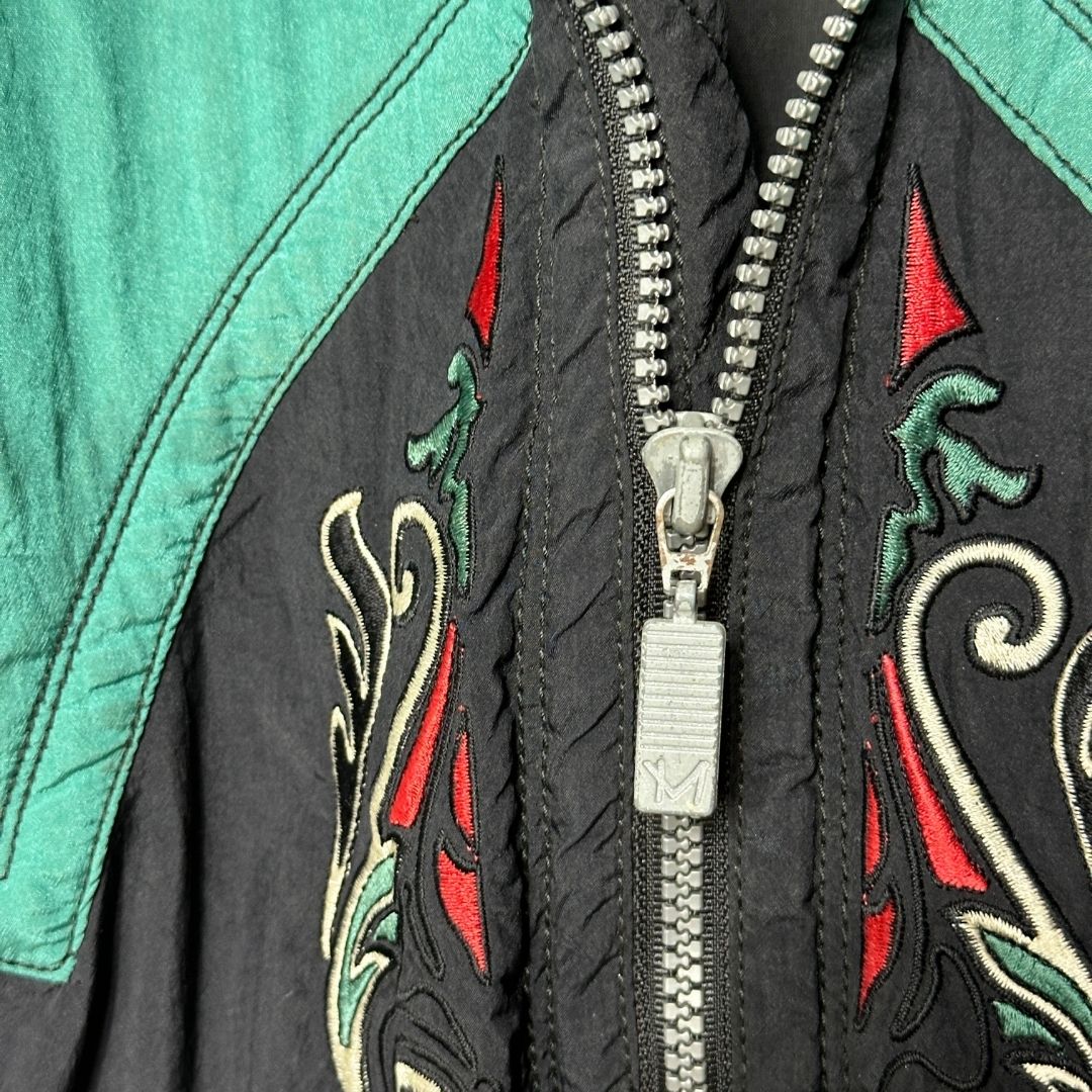 Vintage Embroidered Jacket XL - Funkify