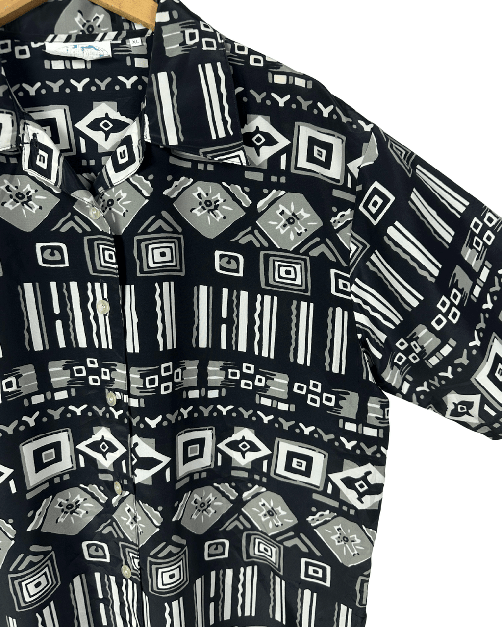 Vintage Geo Shapes Shirts XL - Funkify
