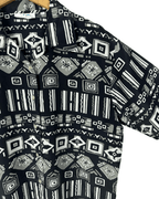 Vintage Geo Shapes Shirts XL - Funkify
