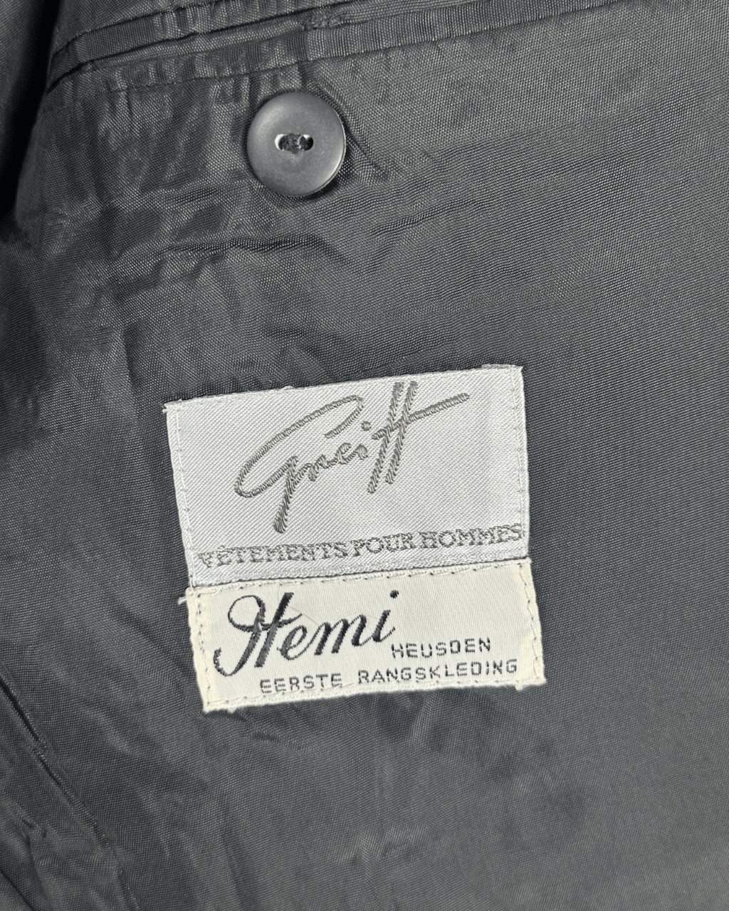 Vintage Greiff Vetements Pour Hommes Wool Blend Cropped Blazer - Size 48 - Funkify