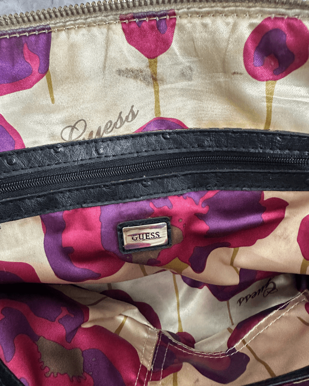 Vintage Guess Black Croc & Ostrich Embossed Handbag - Funkify
