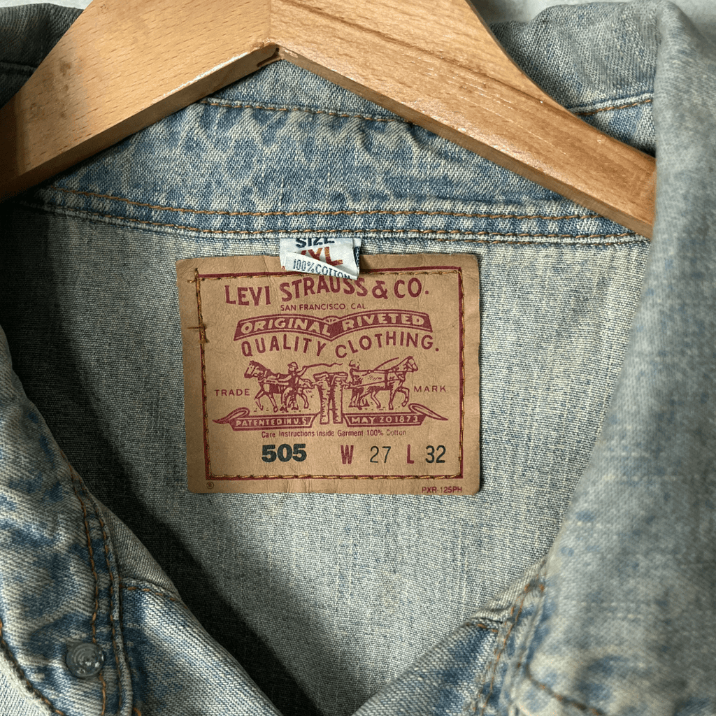Vintage Levi’s Denim Jacket XL - Funkify