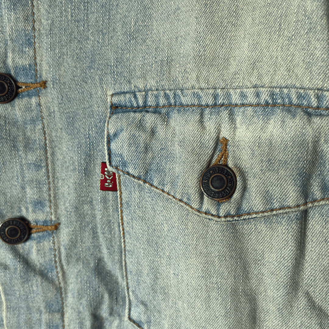 Vintage Levi’s Denim Jacket XL - Funkify