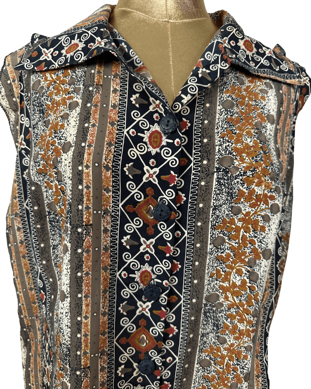 Vintage Patterned Sleeveless Shirt 2XL - Funkify