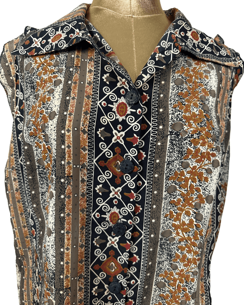 Vintage patterned sleeveless shirt, size 2XL