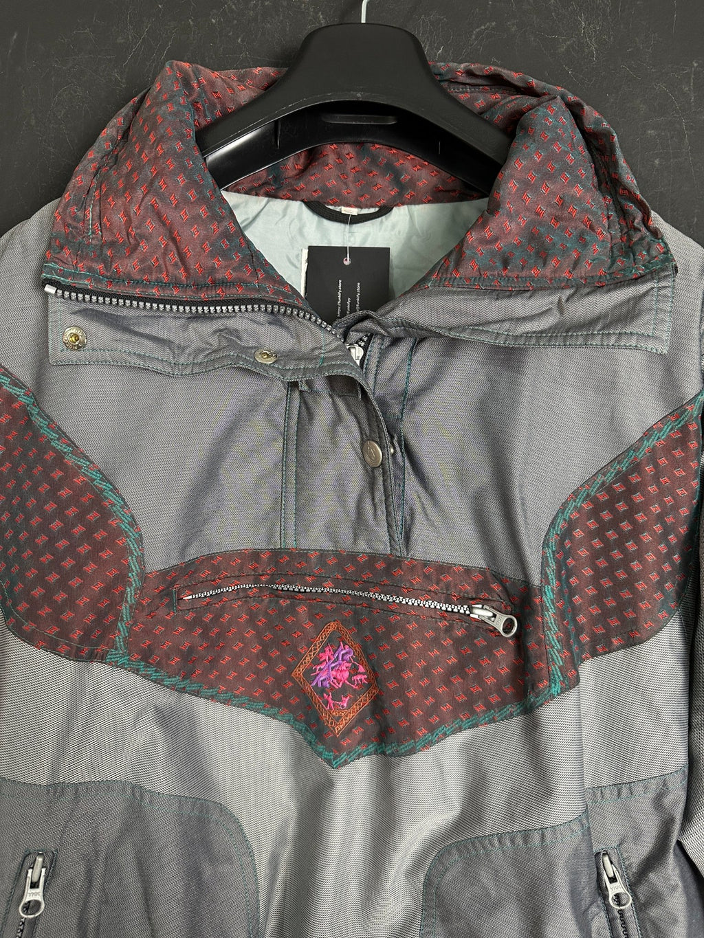 Vintage Quarter-zip Embroidered Jacket - Funkify