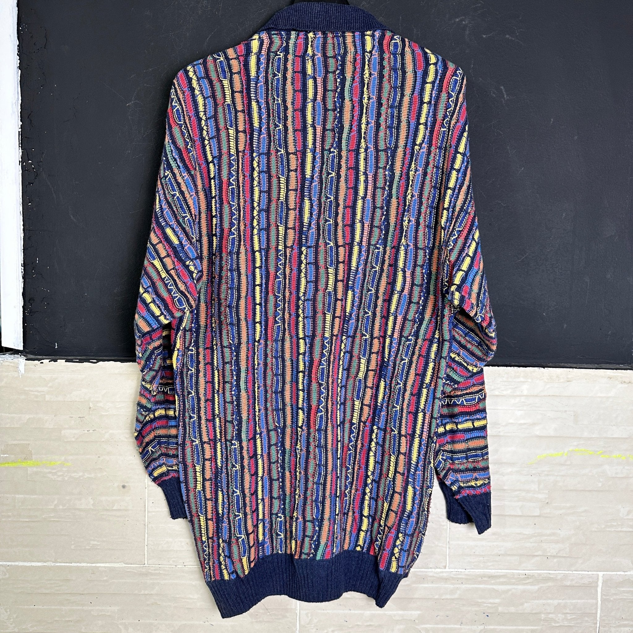 Vintage State of the Art Sweater - Funkify