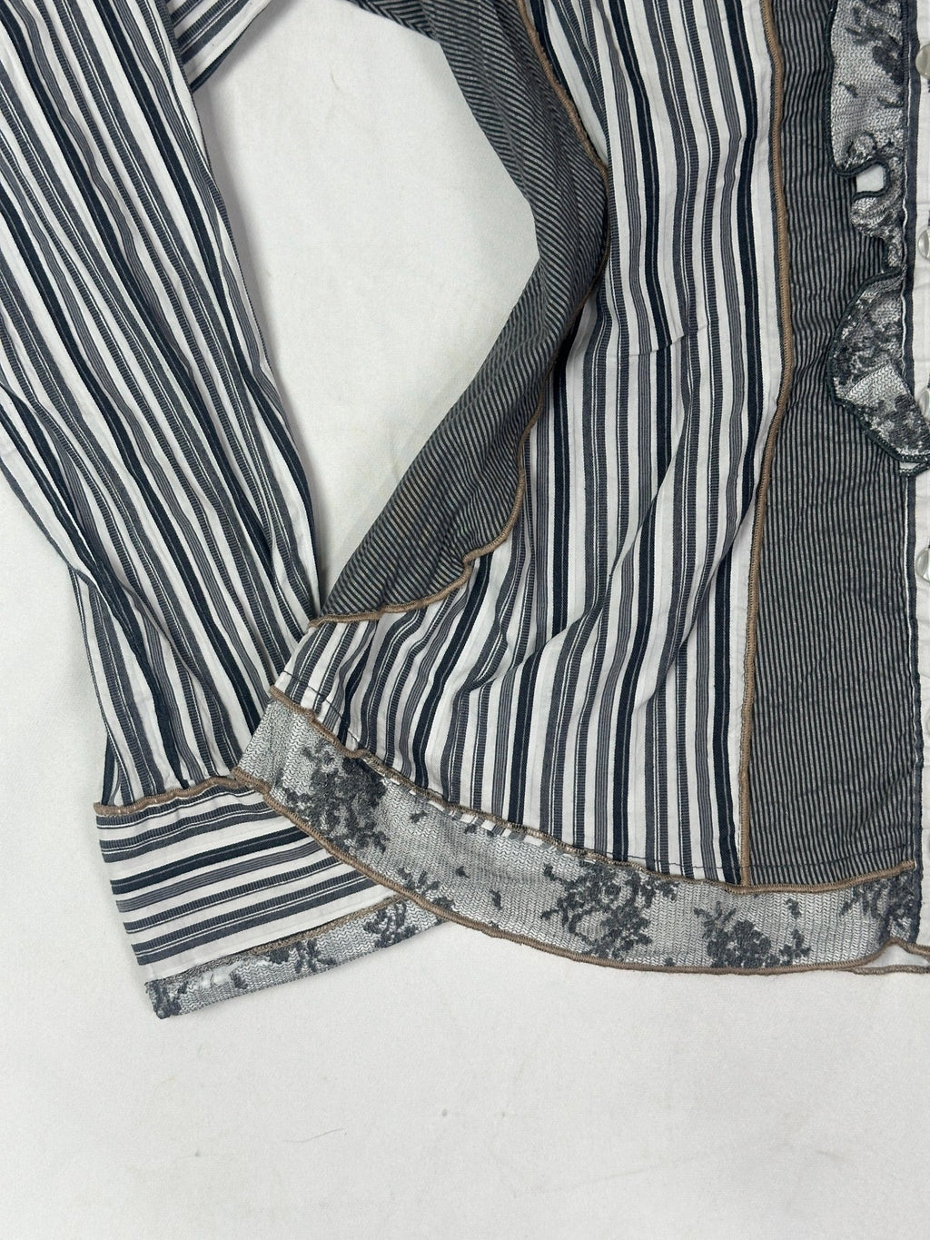 Vintage Striped Ruffle Trim Fitted Shirt with Floral Details - Funkify