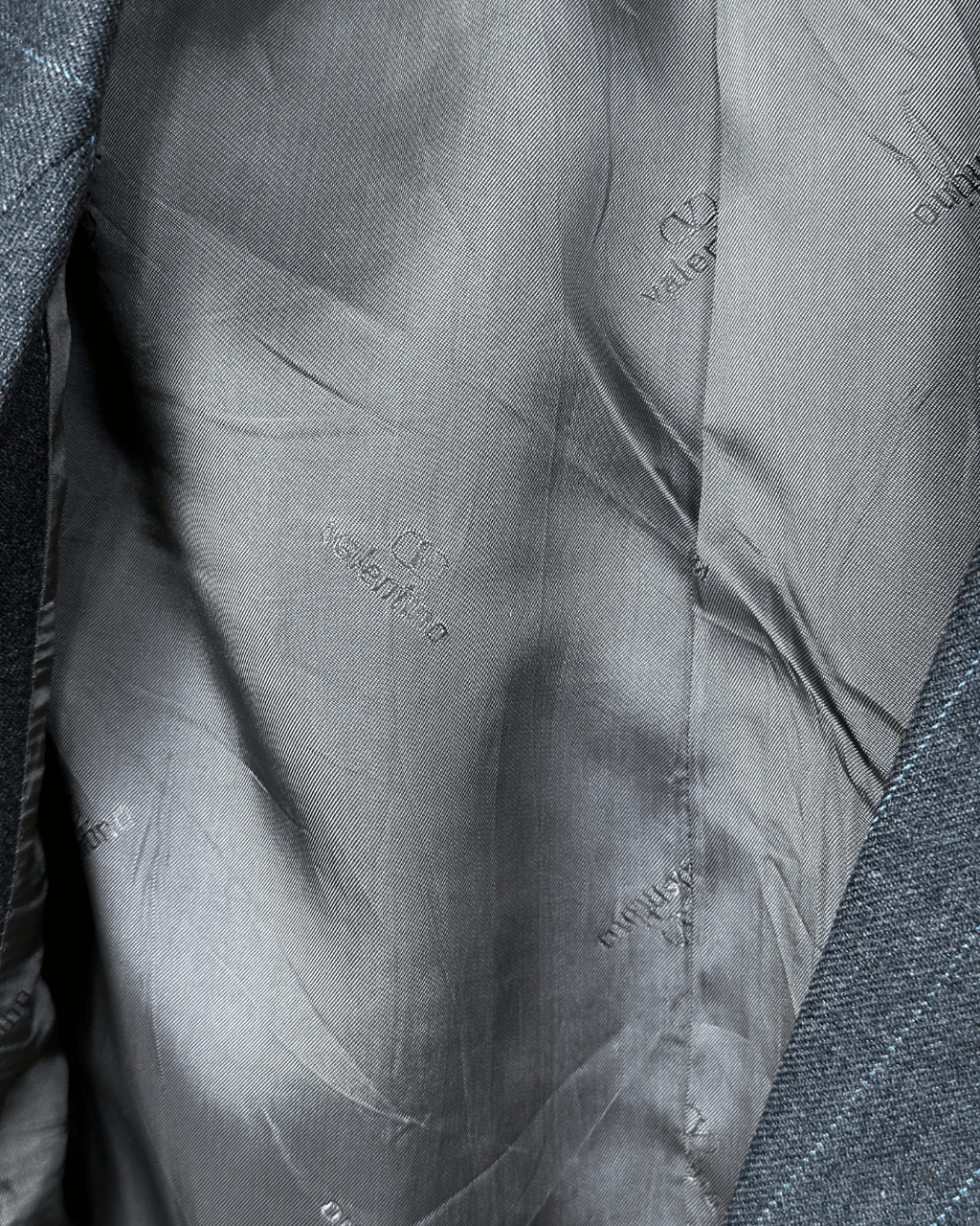 Vintage Valentino Uomo Pinstripe Pure Virgin Wool Blazer - Funkify