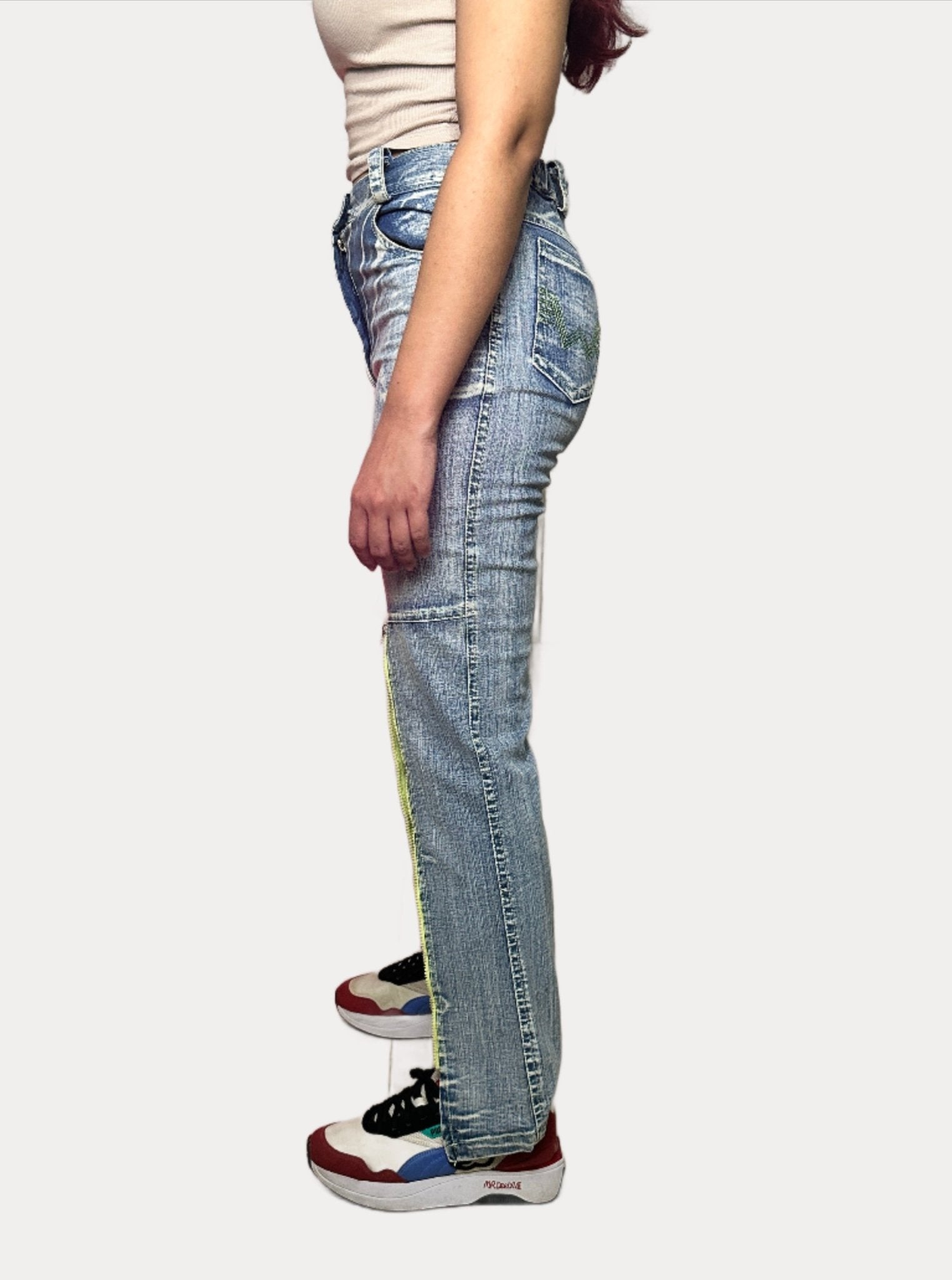 Vintage Women's Jeans with Embroidery Detailing Small - Funkify