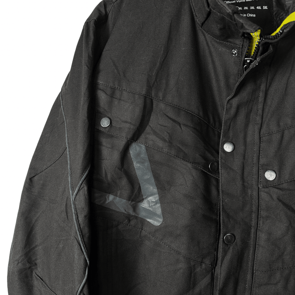 Volvo Official Merch FH16 Jacket Large - Funkify