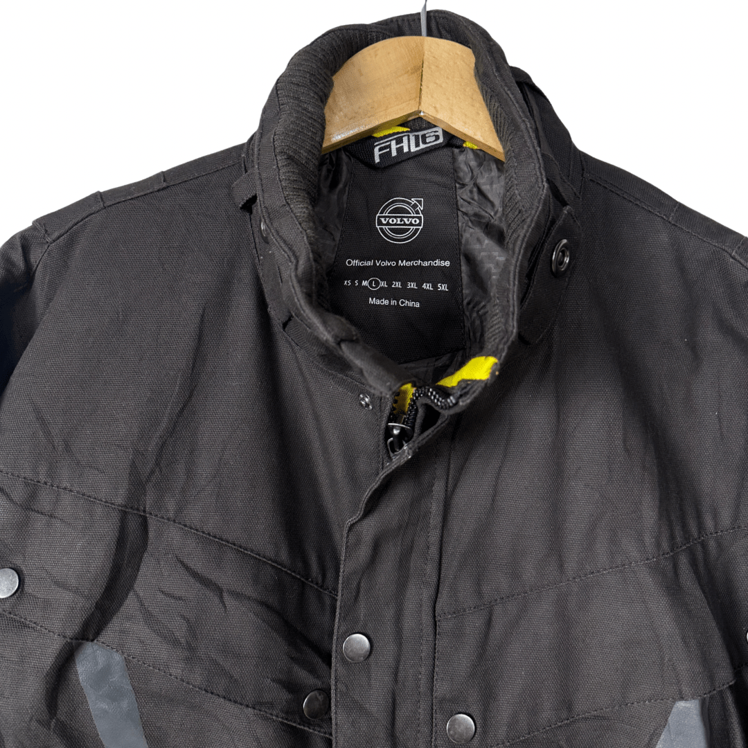 Volvo Official Merch FH16 Jacket Large - Funkify