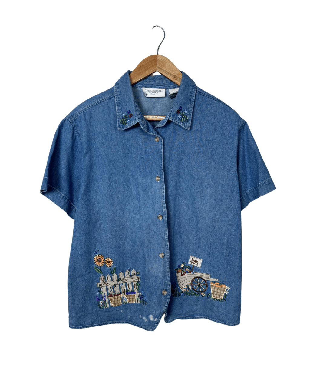 Women’s Casual Corner Embroidered Women's Denim Shirt XL - Funkify