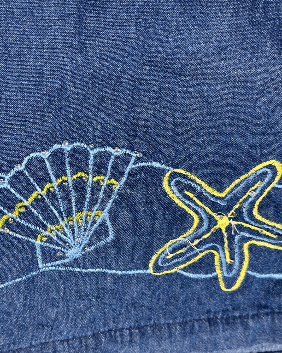 Women’s Embroidered Denim Shirt XL - Funkify