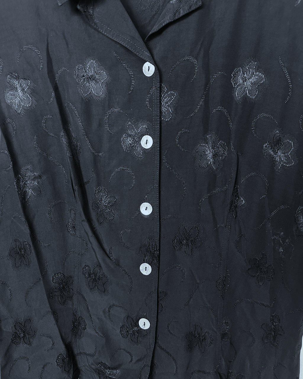 Women's Embroidered Floral Shirt Medium - Funkify