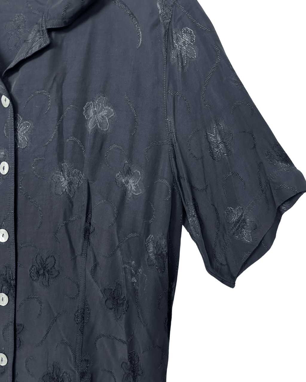 Women's Embroidered Floral Shirt Medium - Funkify