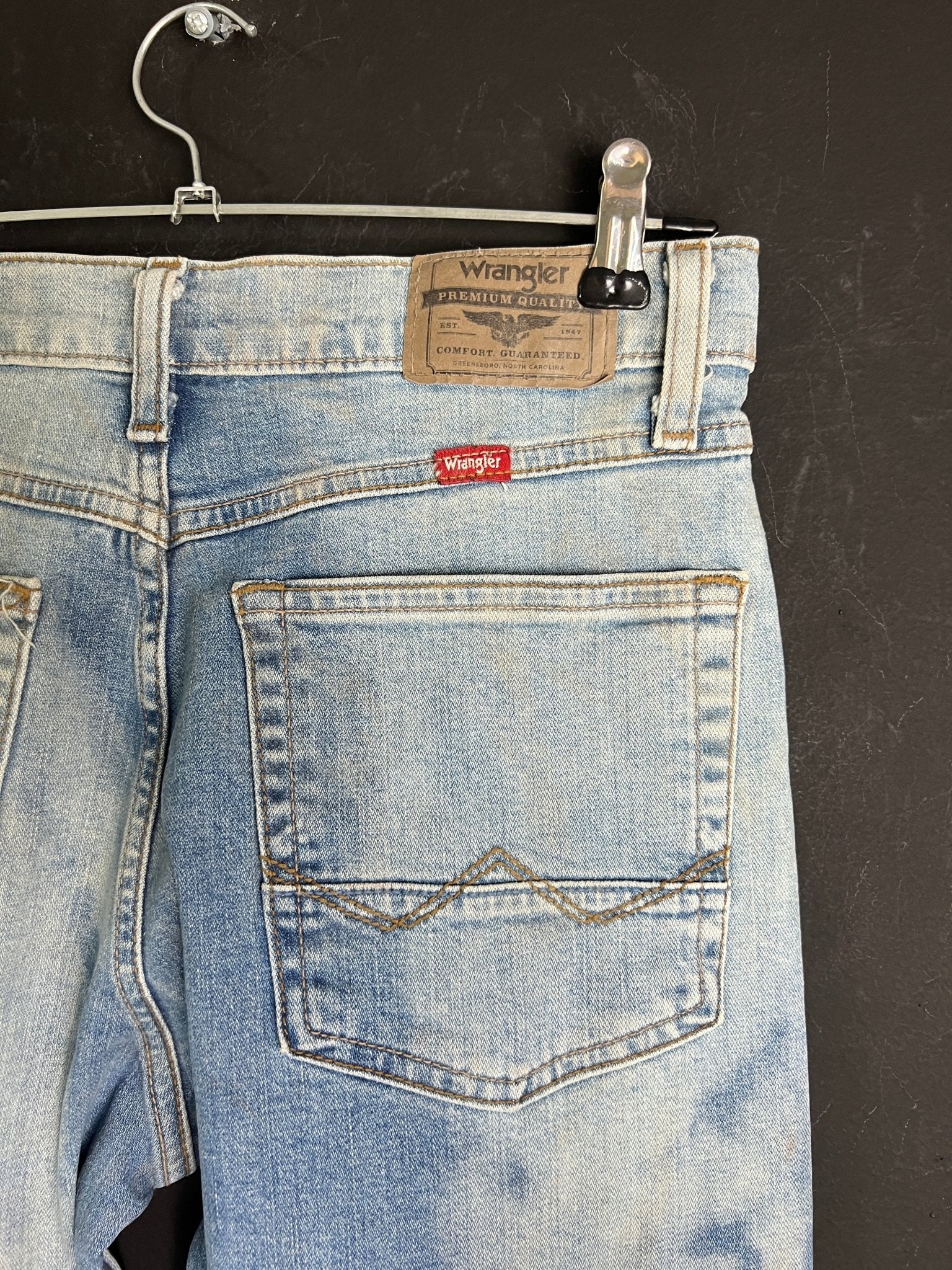 Wrangler Relaxed Boot Cut Jeans - Funkify
