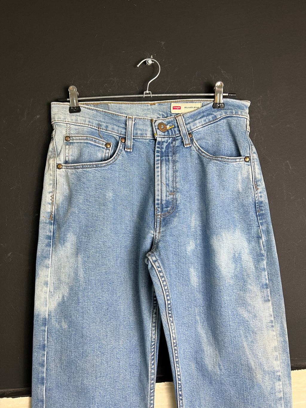 Wrangler Relaxed Boot Cut Jeans - Funkify