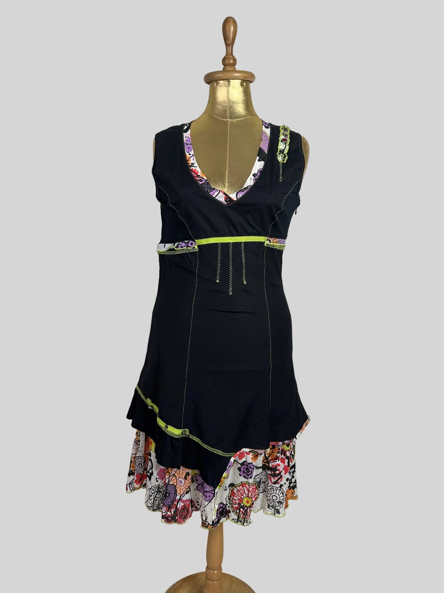 Y2K Cache Cache Black Layered Dress with Floral Ruffle Hem - Funkify