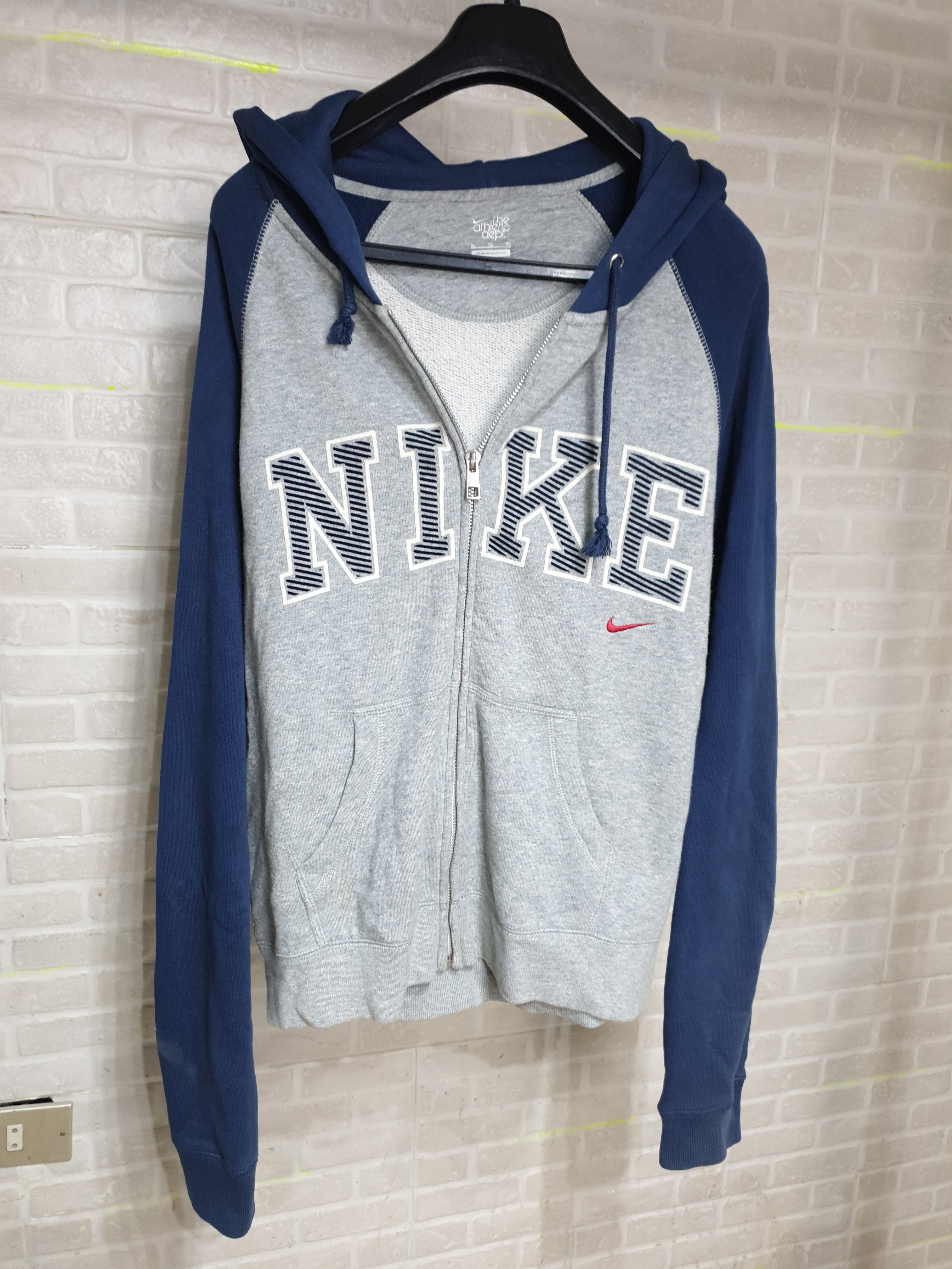Nike Zip-up Hoodie