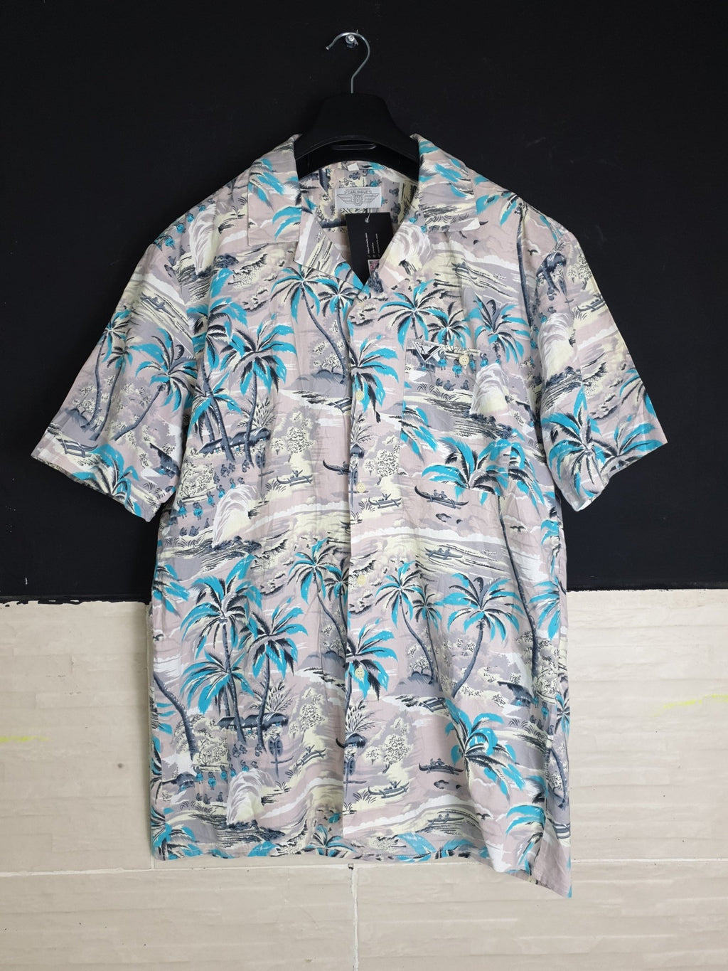 Carlingue Hawaiian Shirt - Funkify
