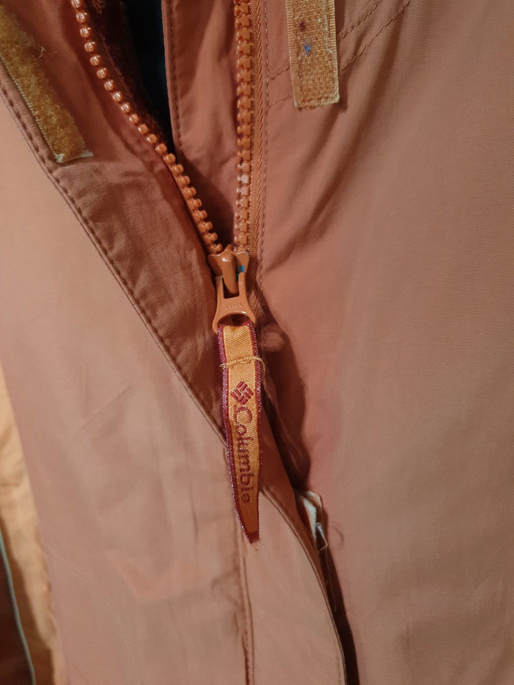 Columbia Peach Jacket with Detachable Hood - Funkify
