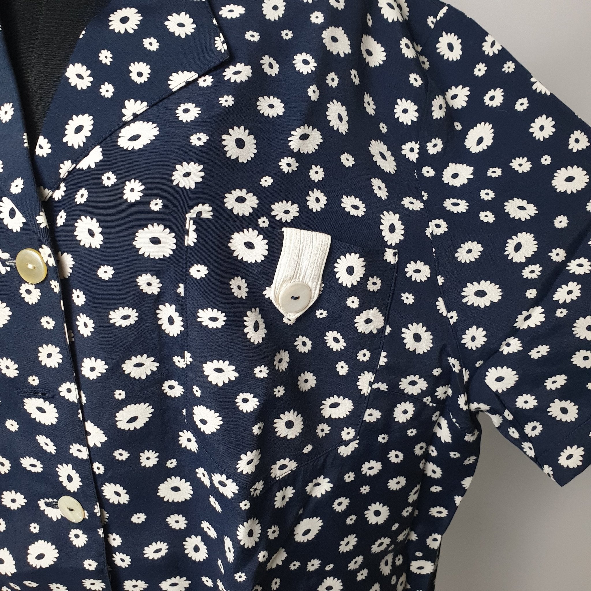 Daisy print shirt XL - Funkify