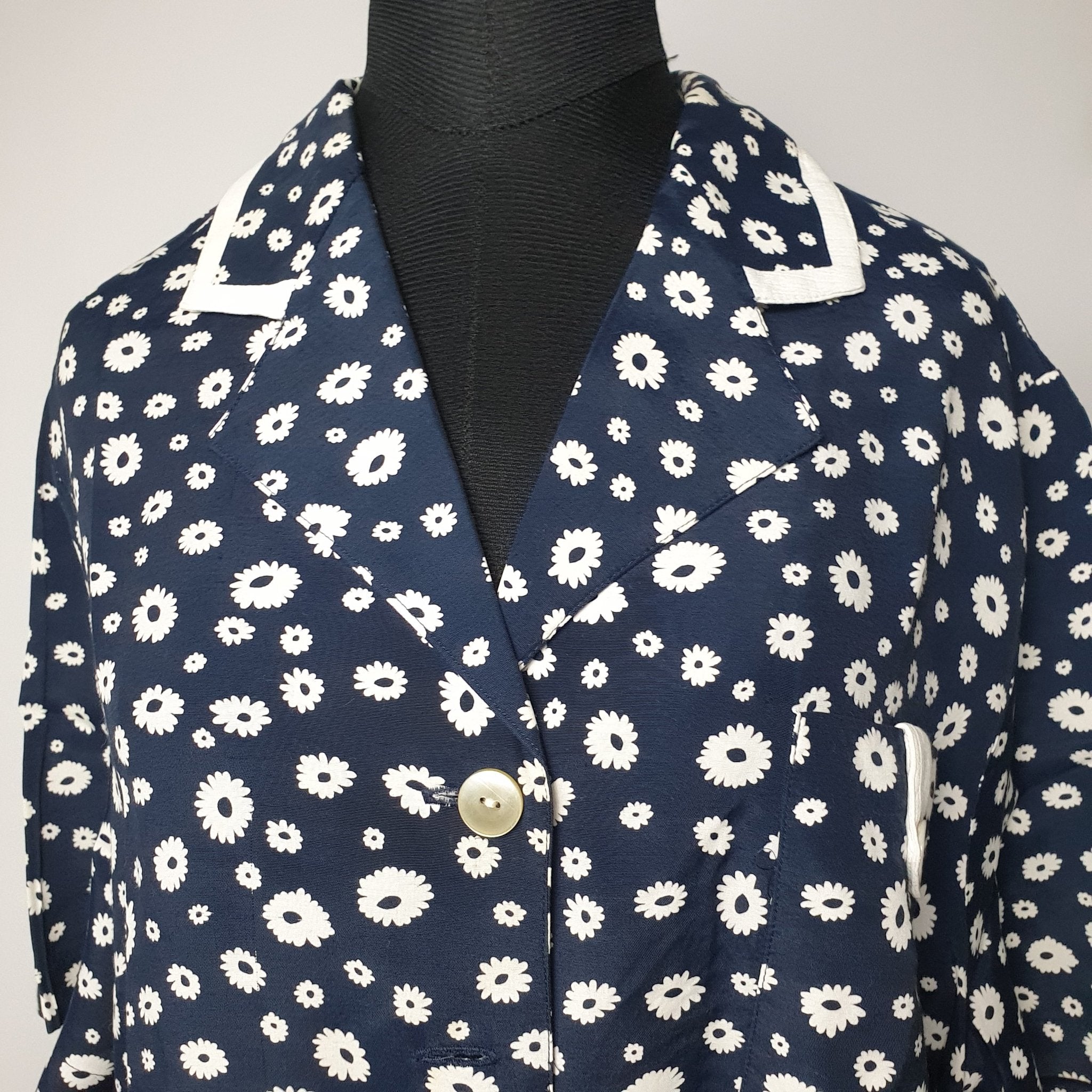 Daisy print shirt XL - Funkify