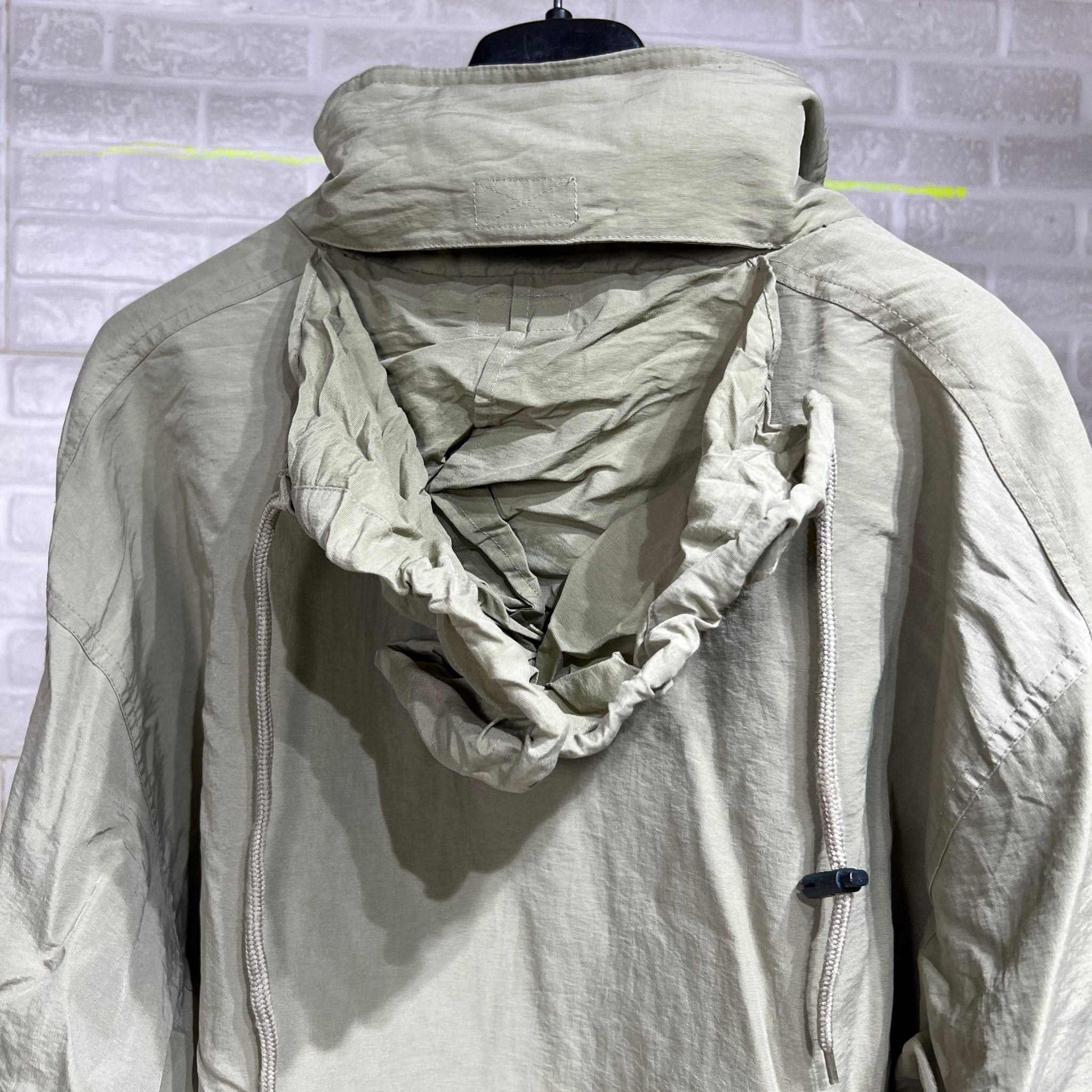 Diadora Biege Jacket - Funkify