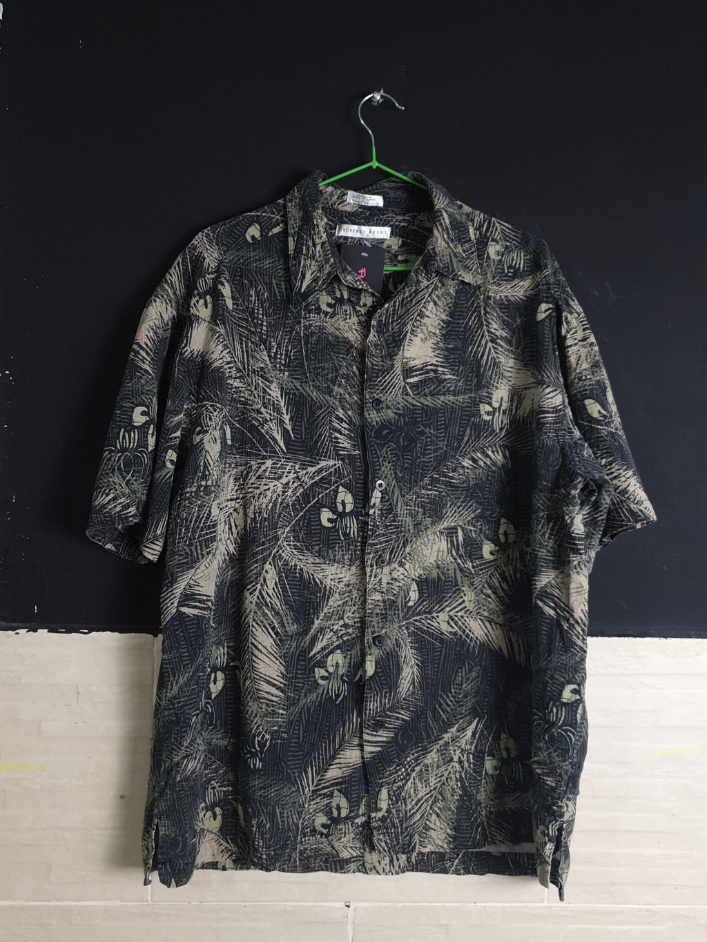 Geoffrey Beene Shirt - Funkify